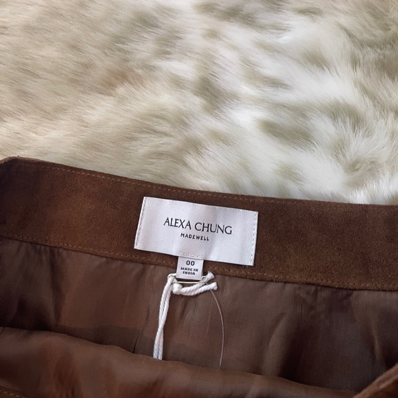 Alexa Chung for Madewell Suede Mini Skirt - Picture 9 of 10